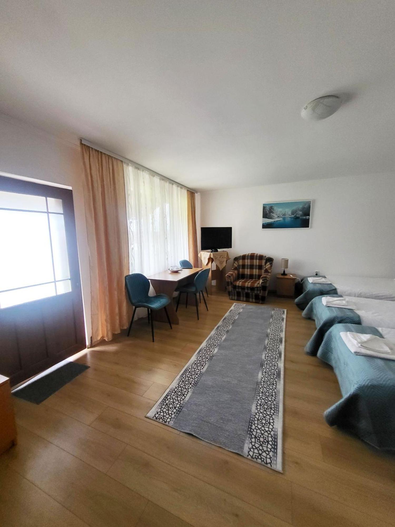 Pensiunea Dana 3* Horezu