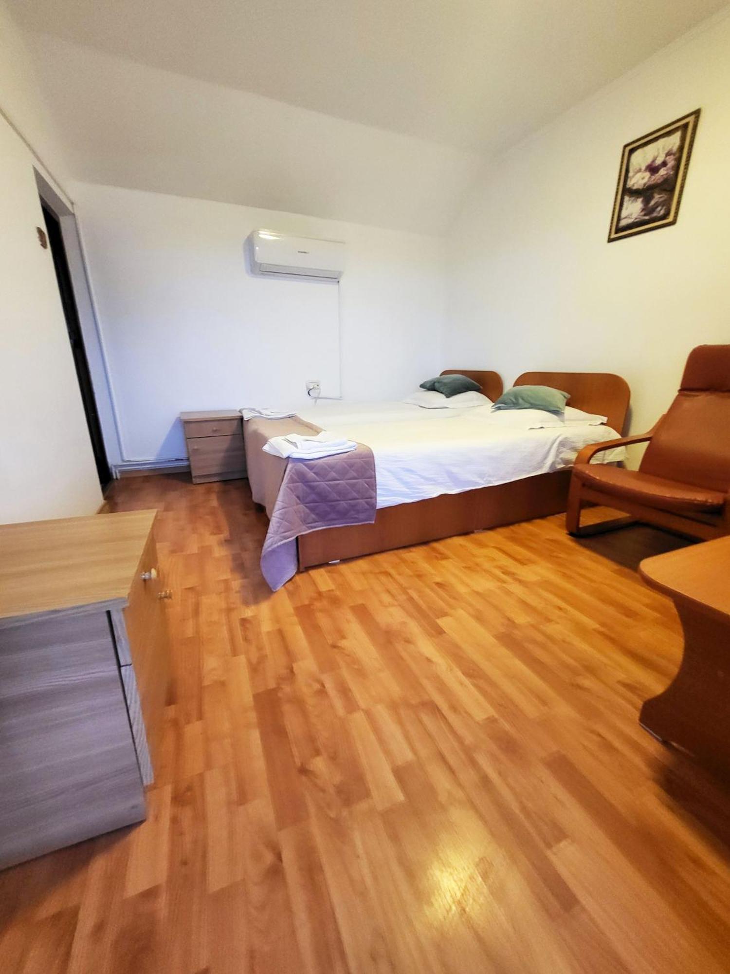 Pensiunea Dana Guest house Horezu